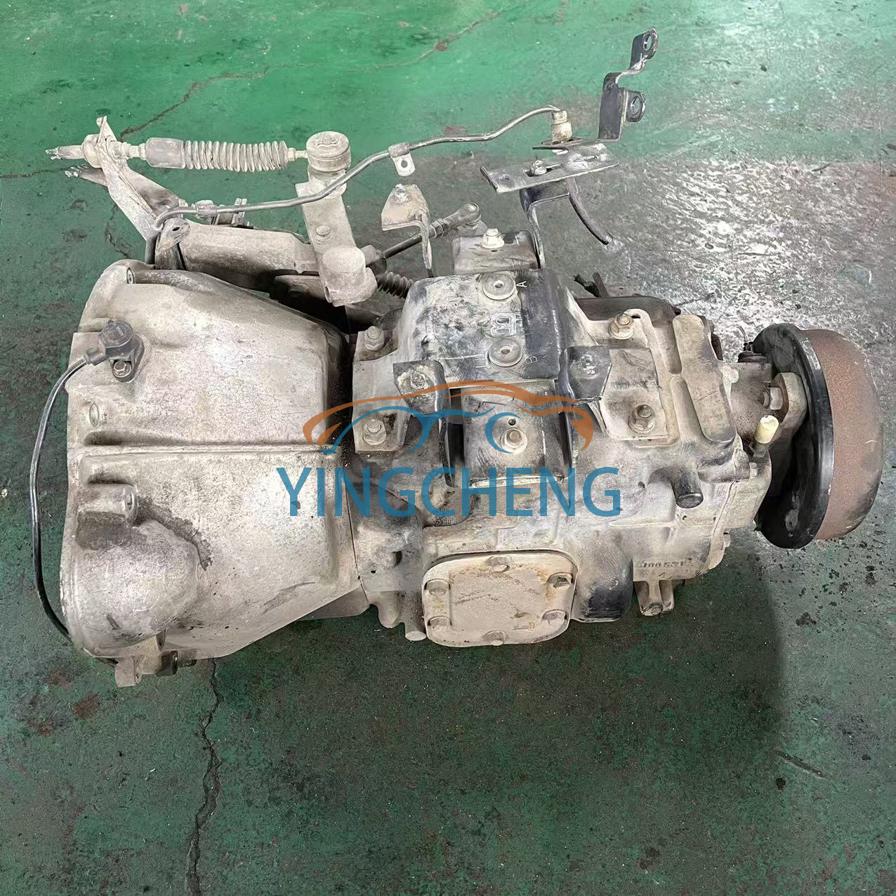 Hot Sale Used 4KH1 Truck Gearbox for Isuzu NHR 600P