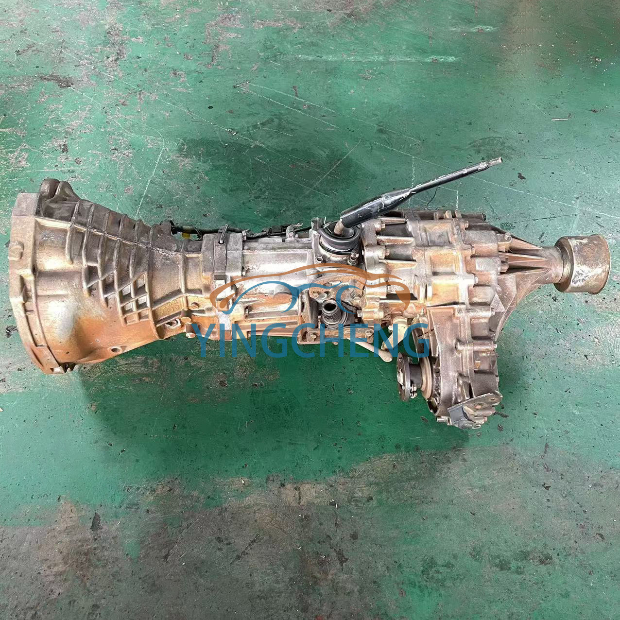 Hot Sale Used Original 5 Speed Manual Gearbox for Nissan KA24 4X4
